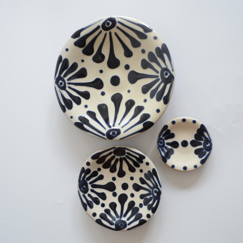 やちむんノモ陶器製作所】チチチャン 3寸豆皿 小皿 いち商店 通販