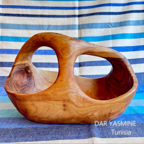 超特大オリーブ　バスケット ボウル 　見えないところもすごいです　約31cm 超特大オリーブの木 バスケット ボウル 天然芸術品 しっかり