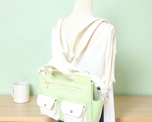 3wayワカクサと白のPVCレザーのリュックJ2（受注製作） リュック