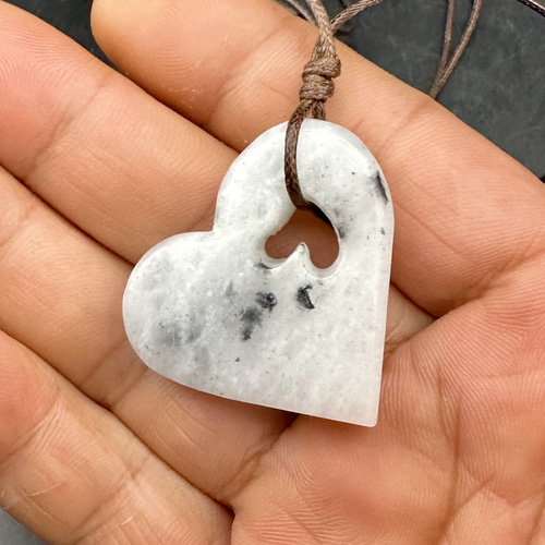 2025.9.12純恋歌 糸魚川白翡翠 ネックレス・ペンダント ケンちゃんの