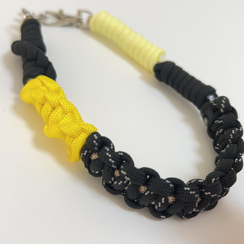 オーダー対応可】推しカラーで選べる！ハンドストラップ／パラコード