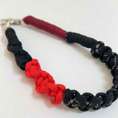 オーダー対応可】推しカラーで選べる！ハンドストラップ／パラ