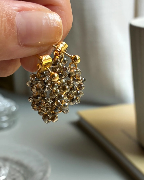 【特集掲載】秋色フープピアス 秋の装い ブラウン ゴールド シンプル  クリア プレゼント 秋冬新作 送料無料 10枚目の画像