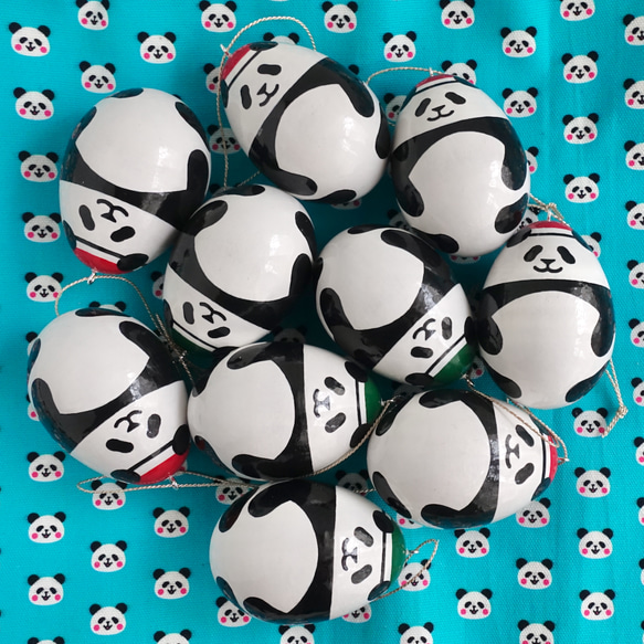 つやつやパンダのオーナメント 3枚目の画像