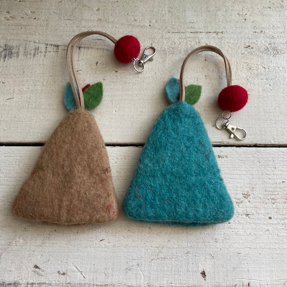 オリジナル 羊毛 フェルト ティピー キーケース ハンドメイド 6枚目の画像