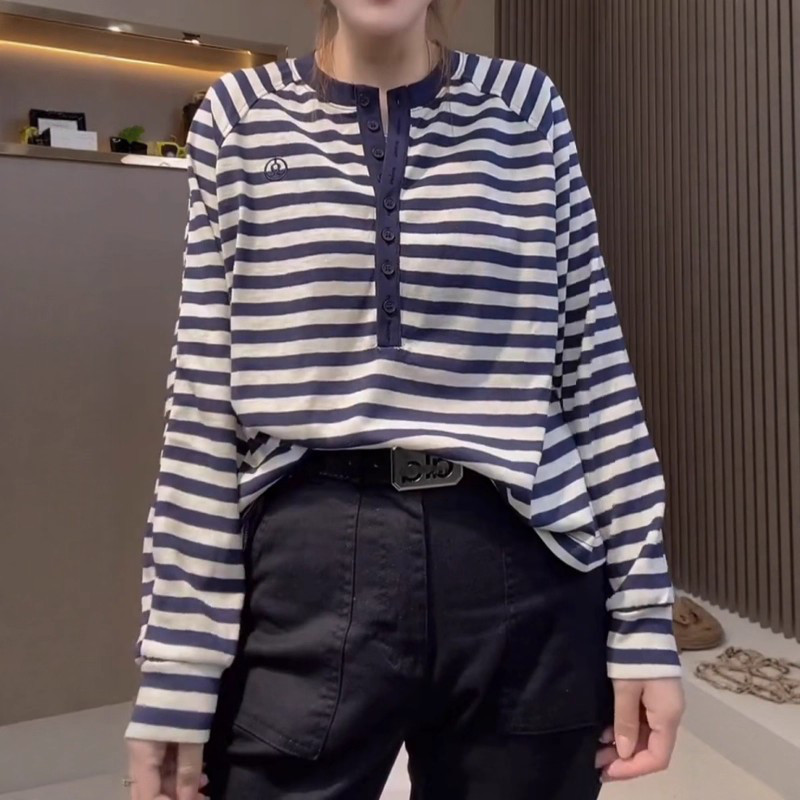 長袖のTシャツ純綿の青いストライプの女性2025秋の大きいサイズの太ったMMのデザイン感はゆったりと見えてやせて年齢の上