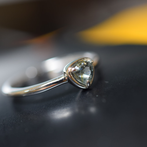 RG10-101 シルバー 非加熱 青鈍色 スピネル リング ミャンマー産