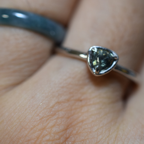 RG10-101 シルバー 非加熱 青鈍色 スピネル リング ミャンマー産