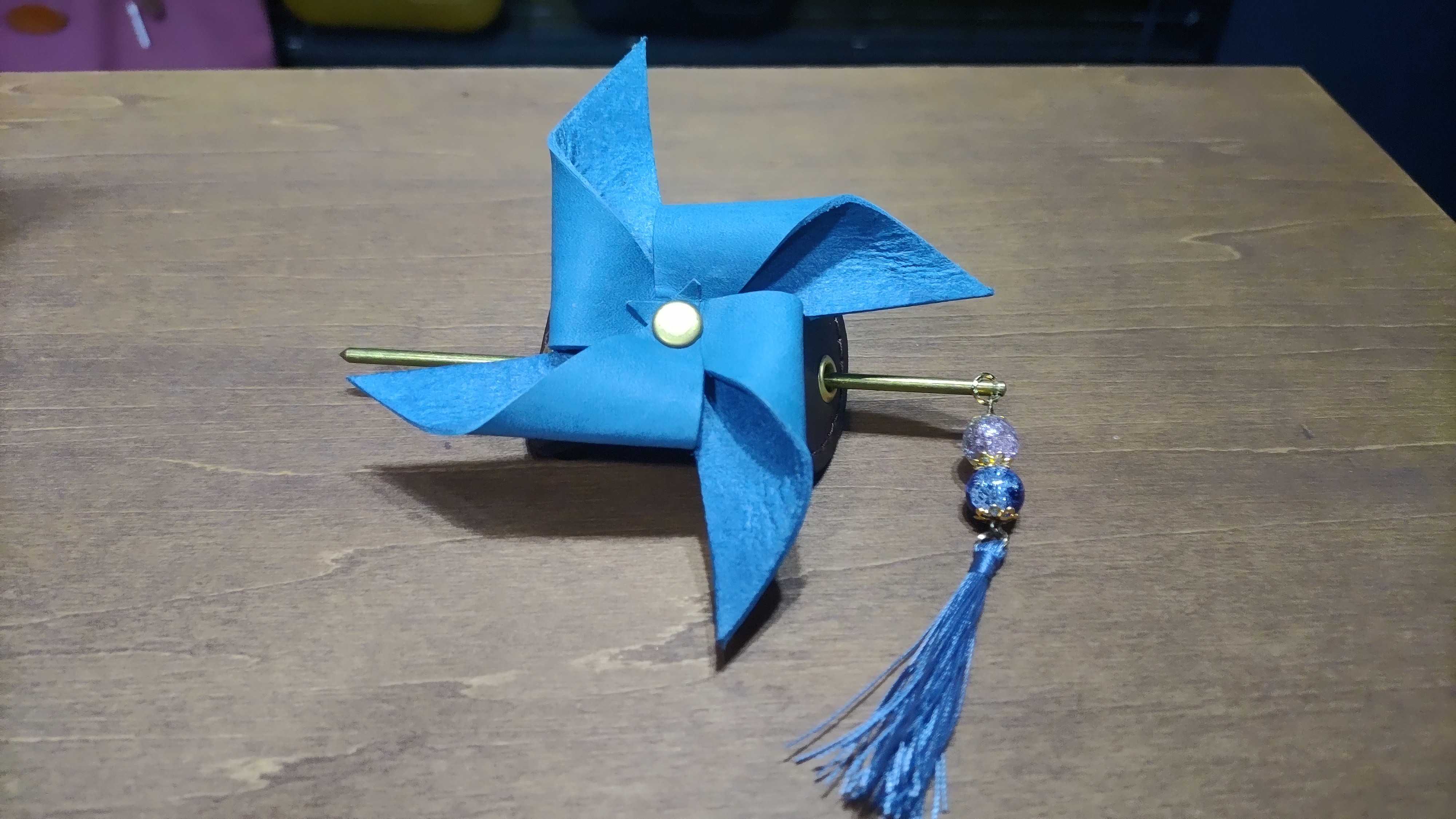 本革 マジェステ 風車 青 かんざし