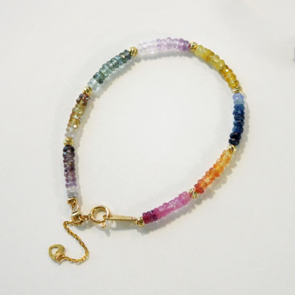 ルミナ ナチュラル カラフル サファイア 18K ゴールド ネックレス/ブレスレット デュアルユースデザイン 低刺激性素材 ゴー