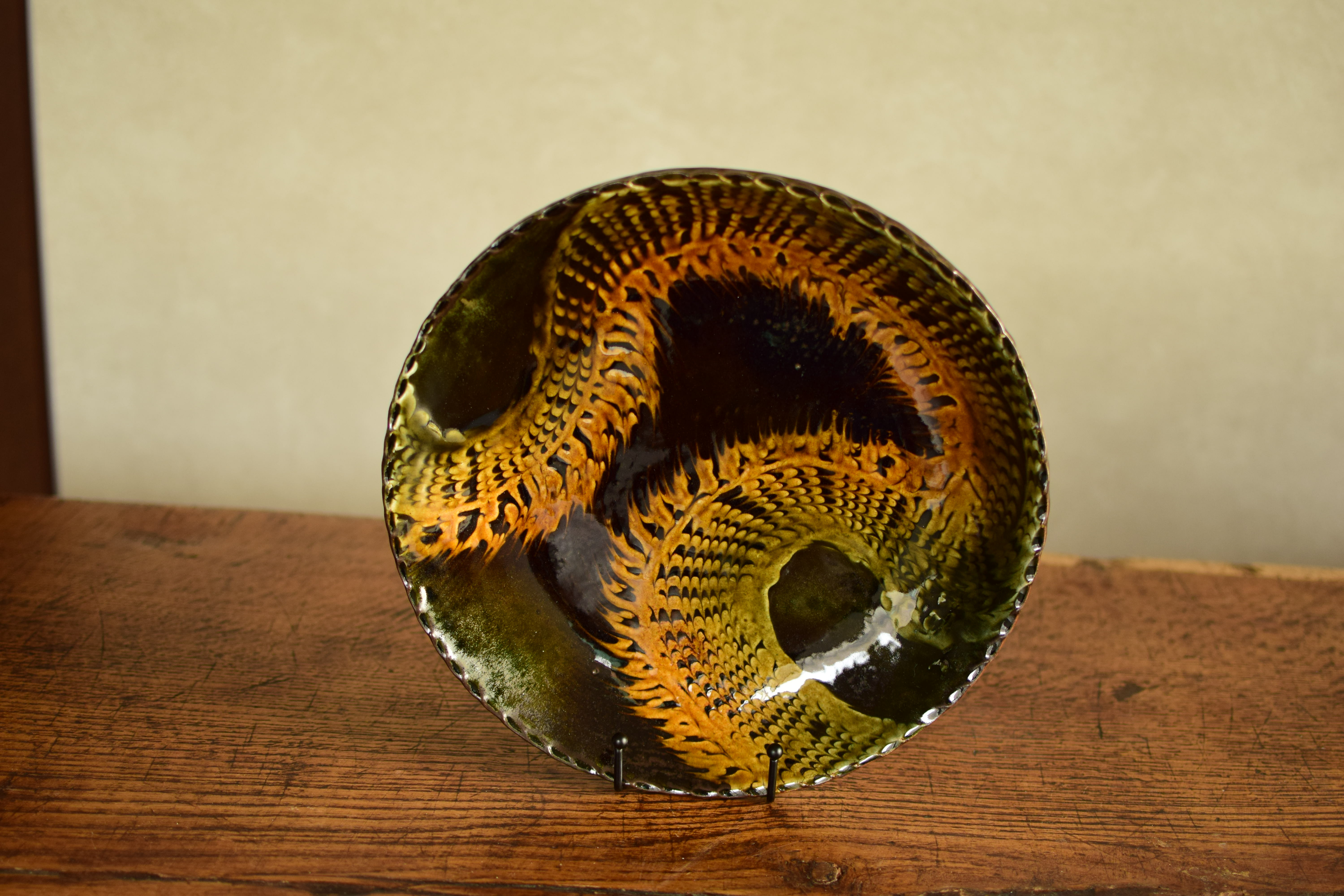 Slip ware/plate(LL)(1)