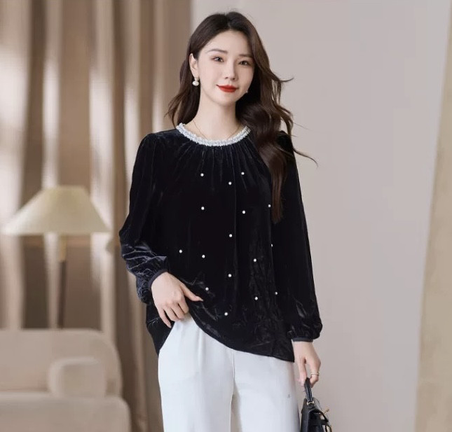 シルク／ベルベット　華やかパールビーズ付き　ジュエリーブラウス　ふんわりシルエット【秋冬春】黒