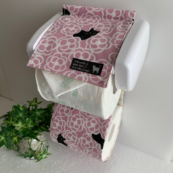 トイレットペーパーホルダーカバー☆黒猫&カメリア☆4カラー 3枚目の画像