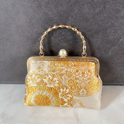 9月新作！気品漂う優しい引箔加工　正倉院【宝相華柄】最高級西陣帯バッグ　フォーマルバッグ　パーティーバッグ 5枚目の画像