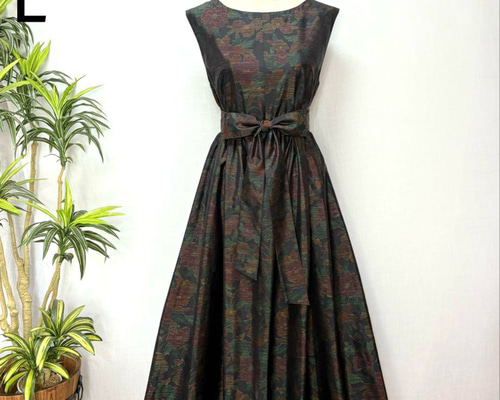 着物リメイク　ジャンパースカート　大島紬ワンピース　2WAY ノースリーブ　正絹 着物リメイク 大島紬ワンピース ジャンパースカート 2WAY ロング