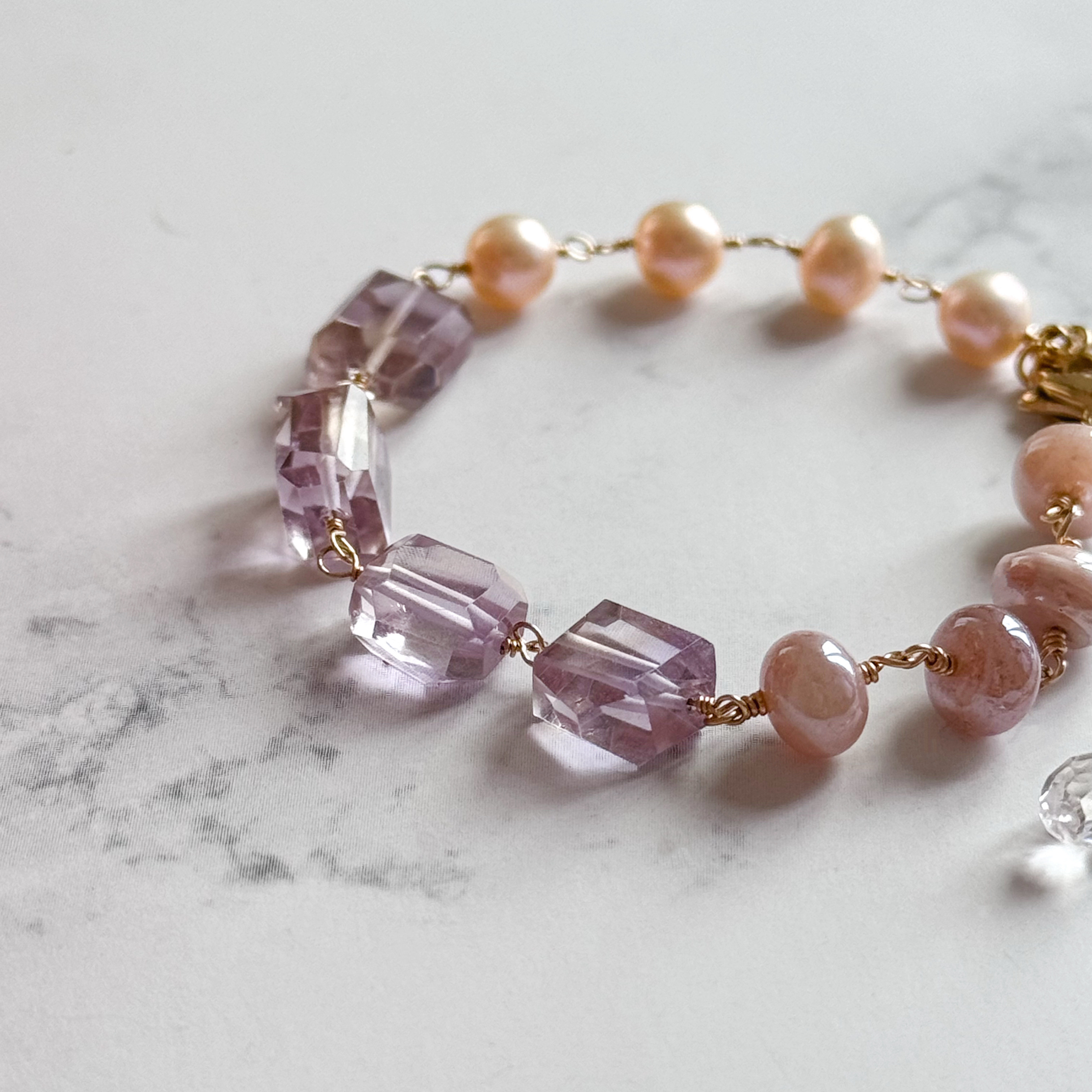 再販●宝石質アメトリンとオレンジ淡水パール、ピーチムーンストーンの秋色ブレスレット（14kgf/16kgp）天然石