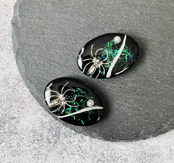 蜘蛛の糸　帯留め　秋　文学　紅葉の季節　ハロウィン　物語シリーズ 2枚目の画像