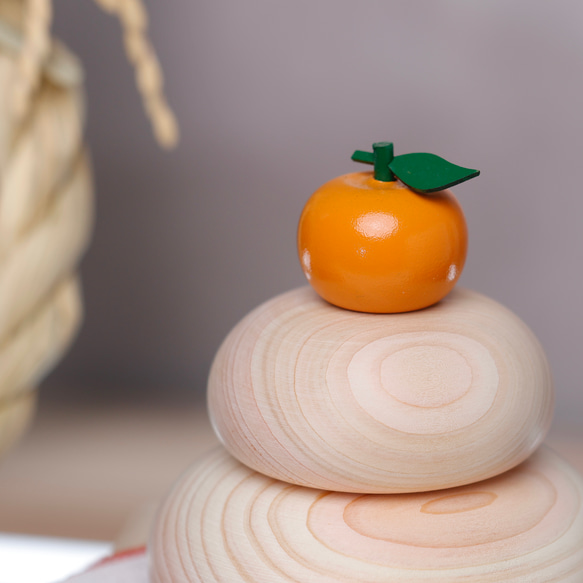 《new！》鏡餅　木製　無垢材　国産ひのき　桐箱入り　S,M,Lサイズ 10枚目の画像