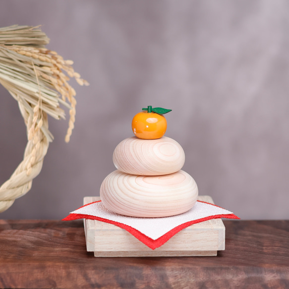 《new！》鏡餅　木製　無垢材　国産ひのき　桐箱入り　S,M,Lサイズ 6枚目の画像