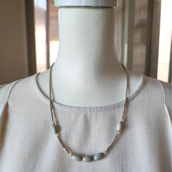 檸檬石とチューブ型ビーズの少し長めのネックレス 6枚目の画像