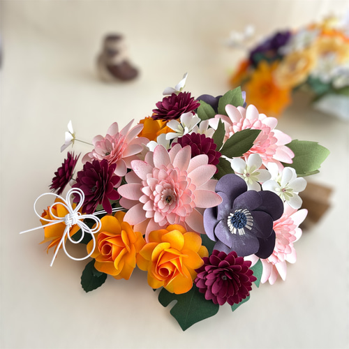 ピンクのガーベラと薔薇のフラワーアレンジメント 発表会のプレゼント
