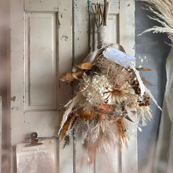 ふんわり秋色 orange & white natural swag 5枚目の画像