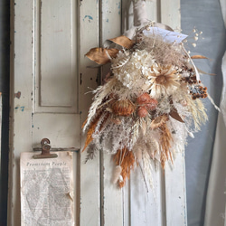 ふんわり秋色 orange & white natural swag 3枚目の画像