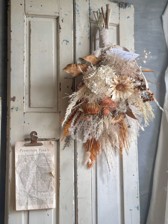 ふんわり秋色 orange & white natural swag 3枚目の画像