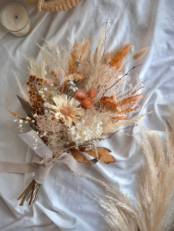 ふんわり秋色 orange & white natural swag 1枚目の画像