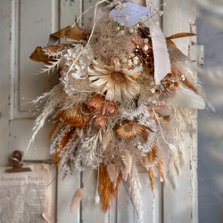 ふんわり秋色 orange & white natural swag 2枚目の画像