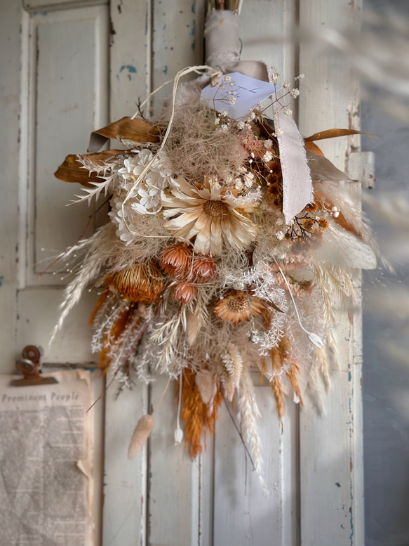 ふんわり秋色 orange & white natural swag 2枚目の画像