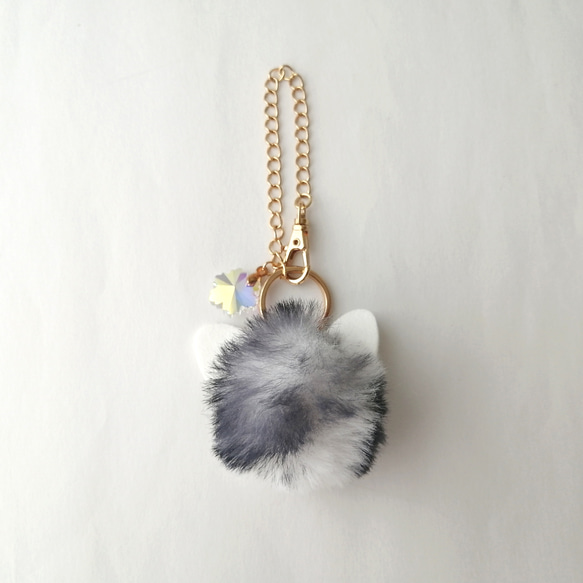 NEW/お試し価格【ふわふわねこちゃんファーとオーロラガラスのバッグチャーム】　猫キーホルダー　ファーキーホルダー　猫 11枚目の画像