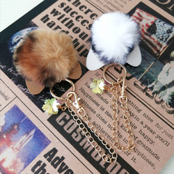 NEW/お試し価格【ふわふわねこちゃんファーとオーロラガラスのバッグチャーム】　猫キーホルダー　ファーキーホルダー　猫 16枚目の画像