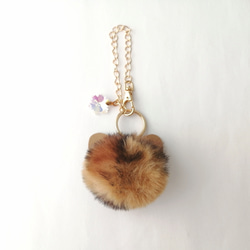 NEW/お試し価格【ふわふわねこちゃんファーとオーロラガラスのバッグチャーム】　猫キーホルダー　ファーキーホルダー　猫 4枚目の画像