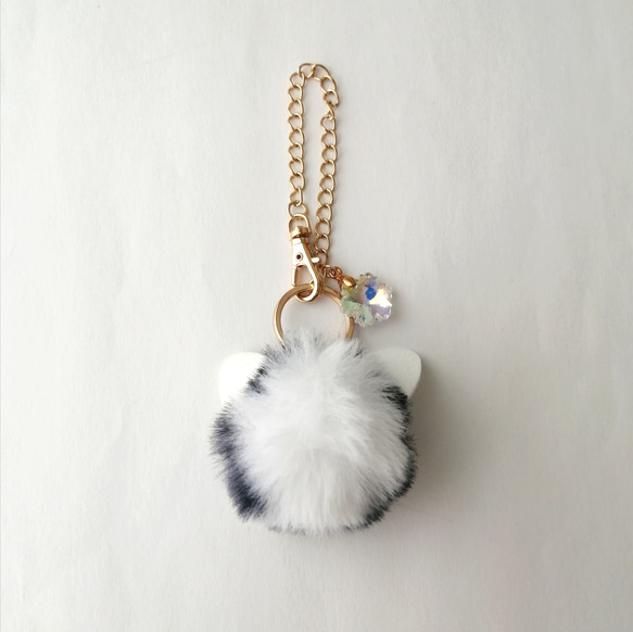 NEW/お試し価格【ふわふわねこちゃんファーとオーロラガラスのバッグチャーム】　猫キーホルダー　ファーキーホルダー　猫 10枚目の画像