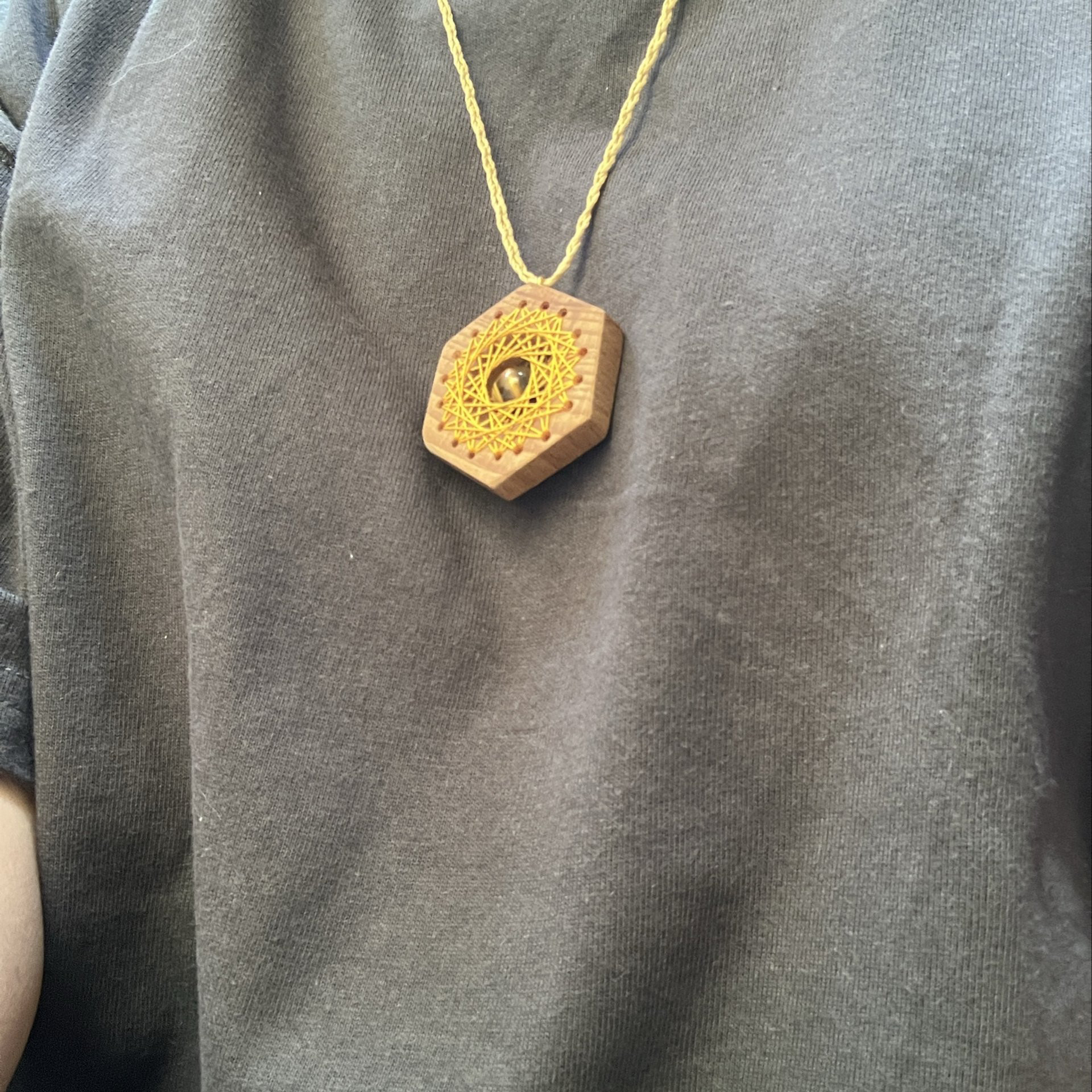 魔法陣の曼荼羅ペンダント ～タイガーアイ〜
