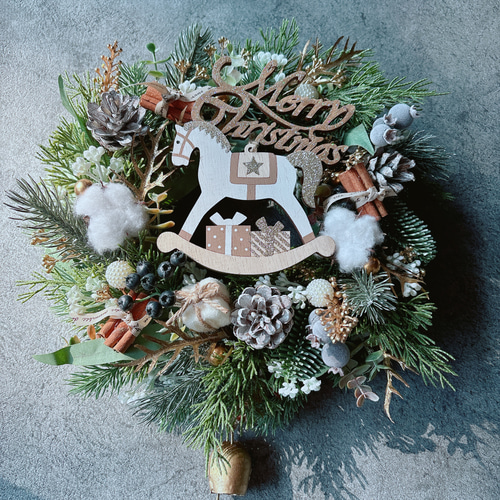 クリスマス2025 毎年飾れる✳︎アーティフィシャルグリーンリース35cm