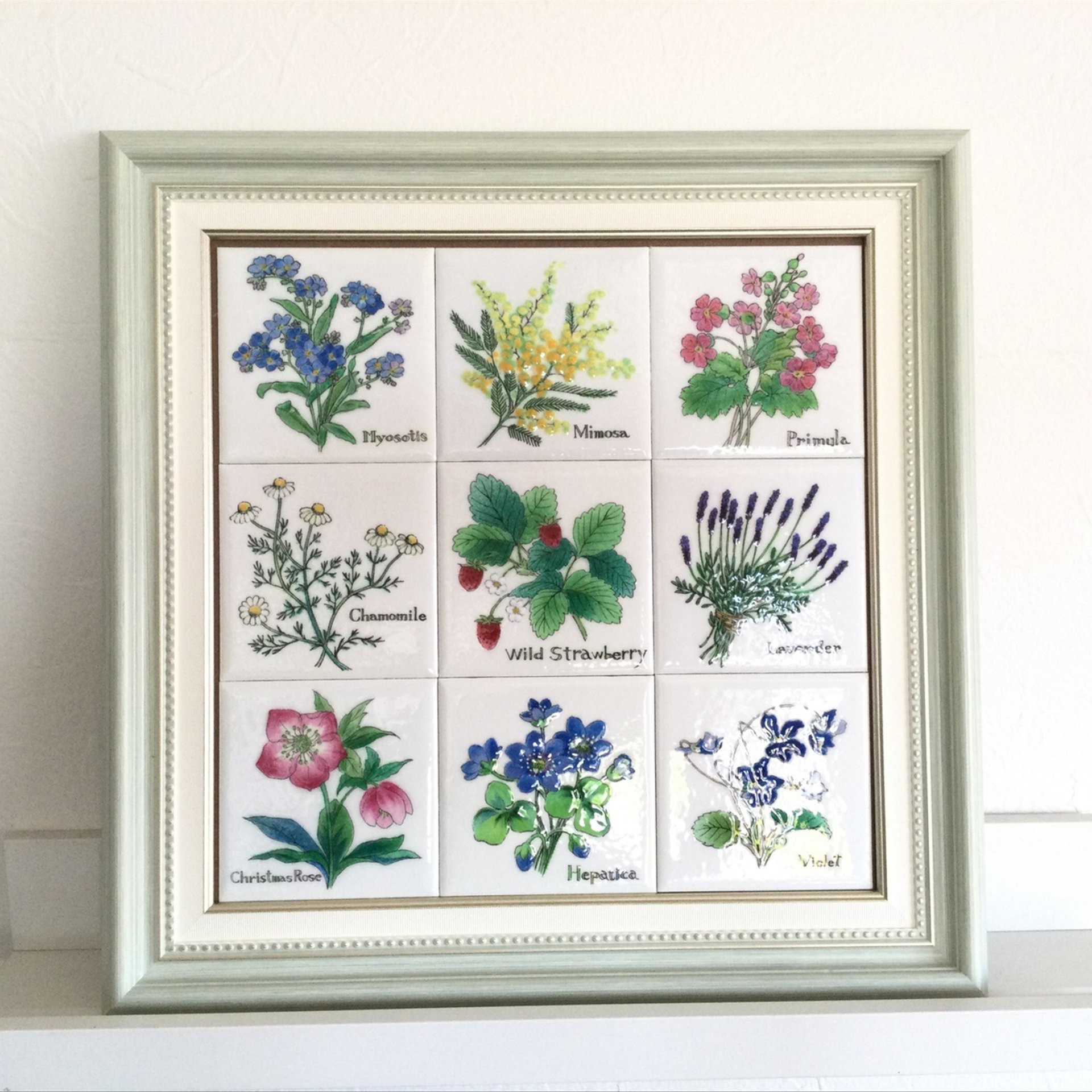 七宝焼アートフレーム　[野に咲くハーブ9ピース」　京七宝　染型七宝