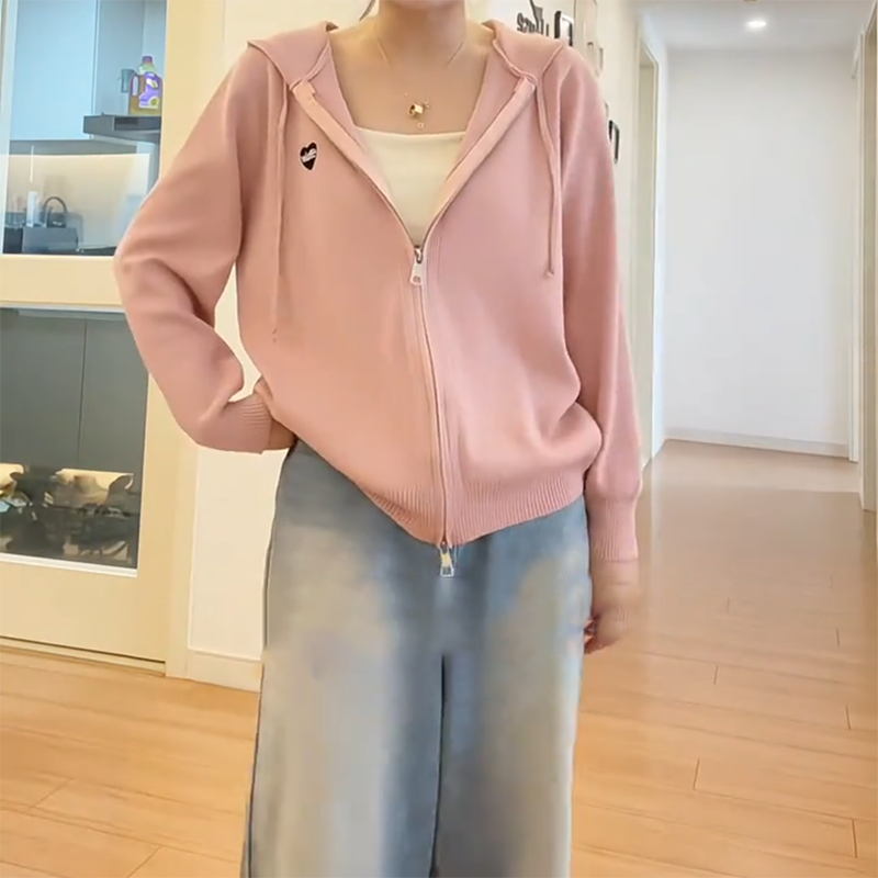 大きいヤードの女子ダブルスのジッパーのフード付きニットのカーディガンの上着の秋の新型の太っているmmはやせて見える緩い年