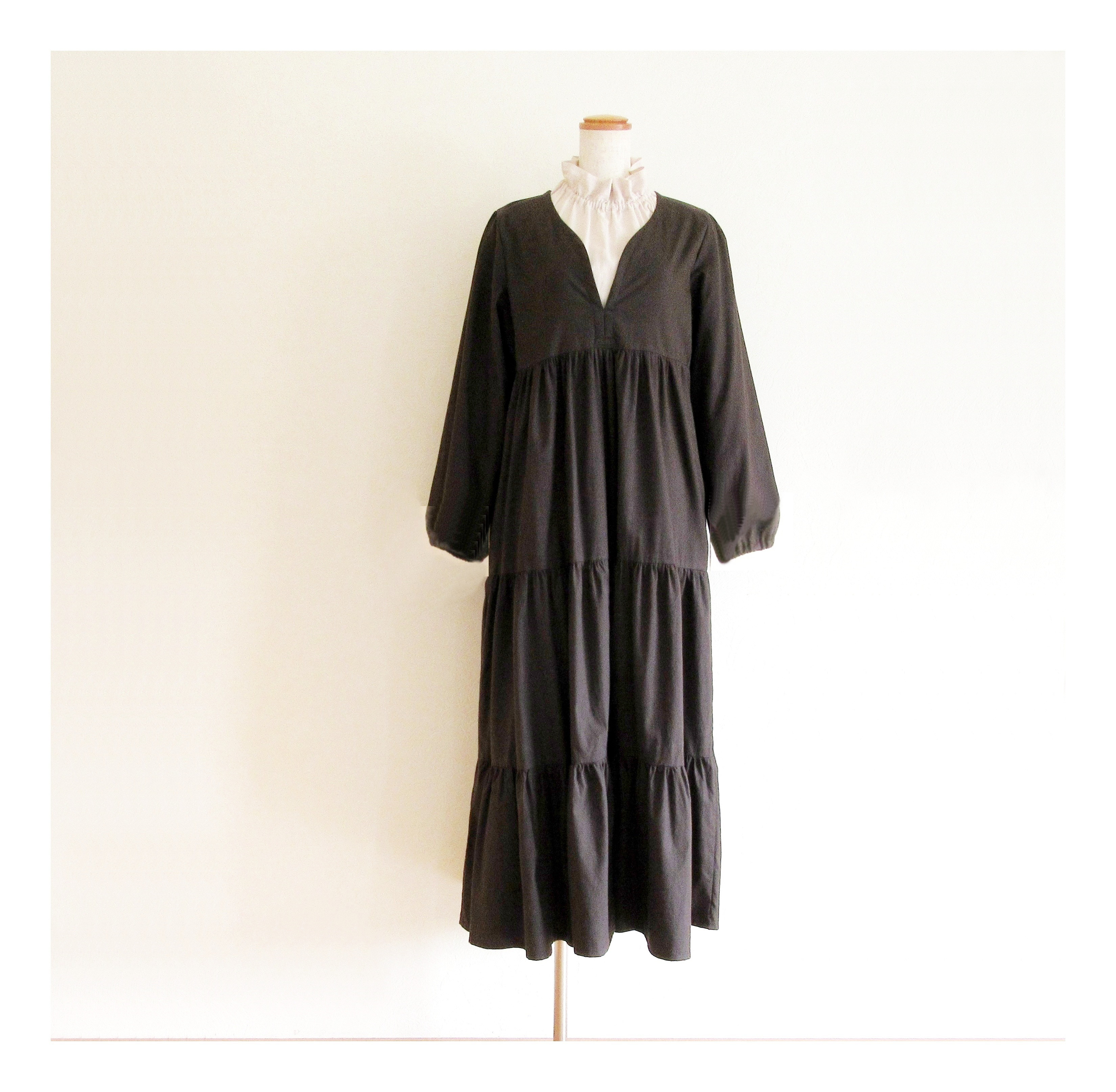 こげ茶*キーネックティアードワンピース