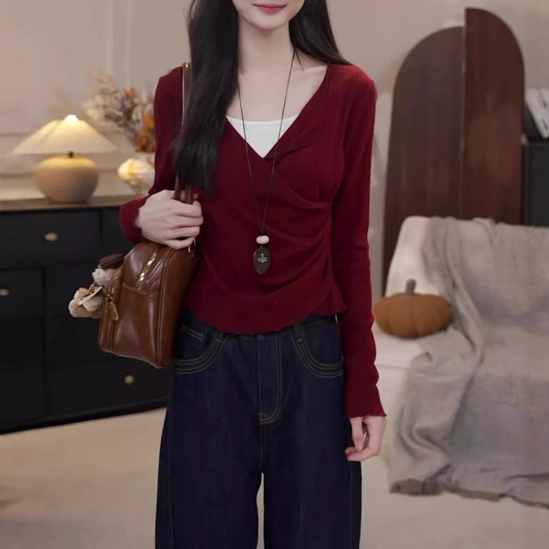 大きいサイズの太っているmm早秋を着て腰にしわを収めてやせて見えます長袖Tシャツの女性2025新しいモデルの偽の2枚の上