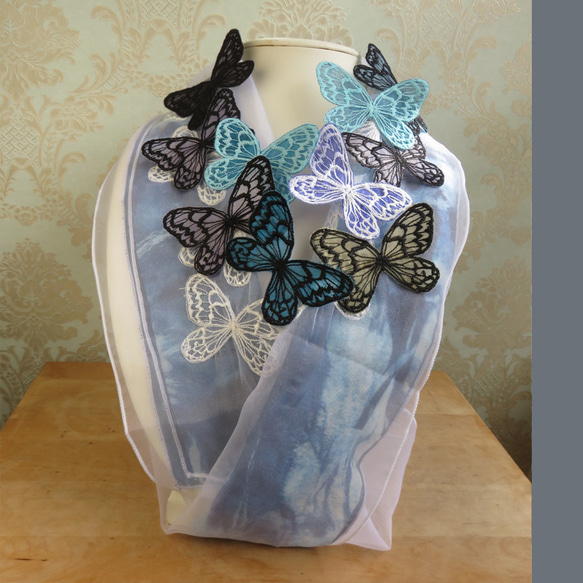 バタフライの半襟（さまざまな紫系１） 5枚目の画像