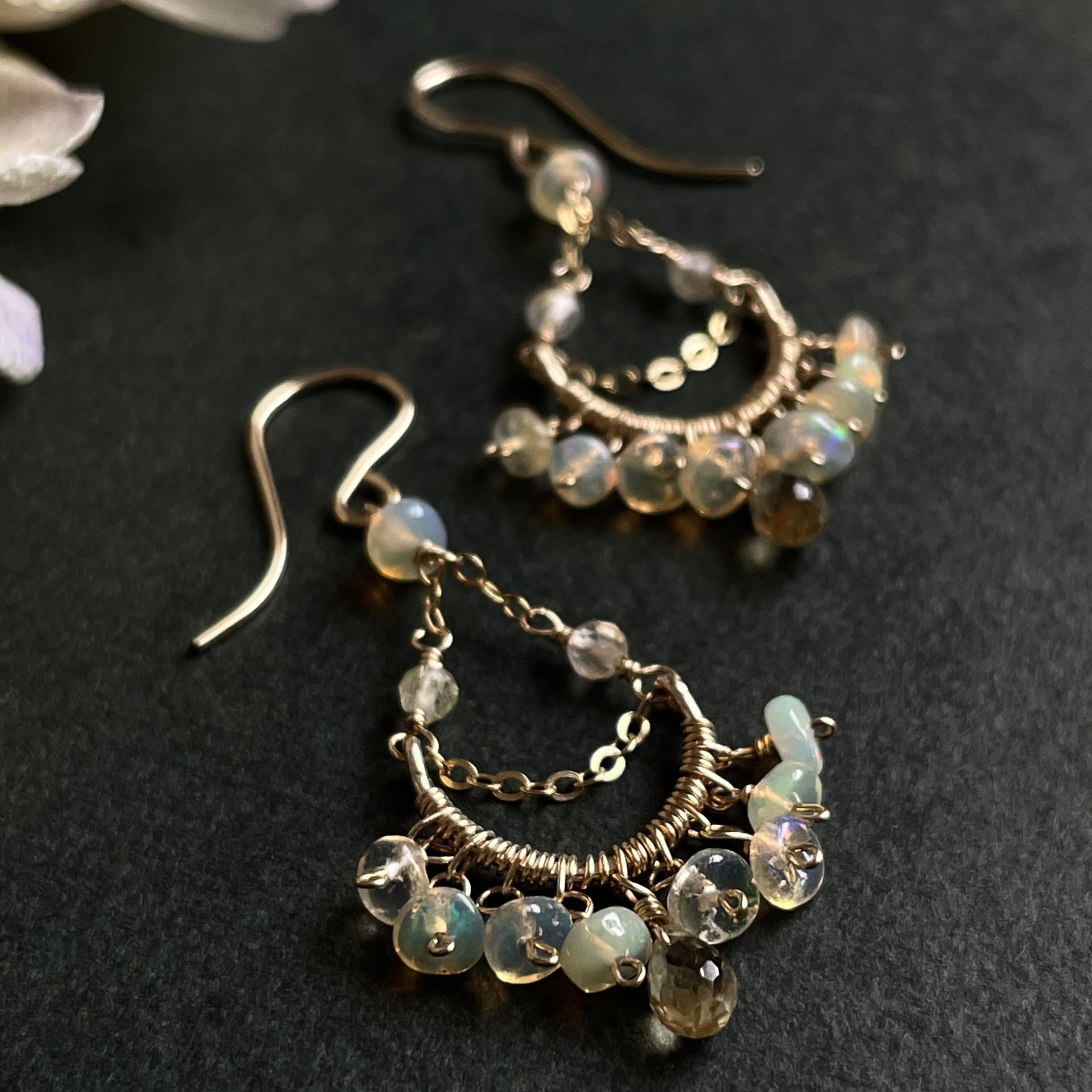 14kgf オパール×ジルコン chandelier ピアス／イヤリング