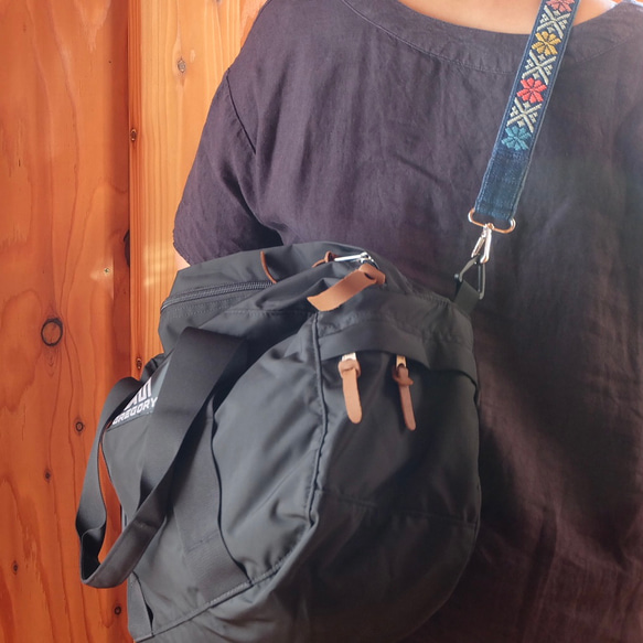 Kogin刺繡多肩帶花園[肩帶☺︎刺繡]智慧型手機單肩包⌘接受客製化⌘ 第13張的照片