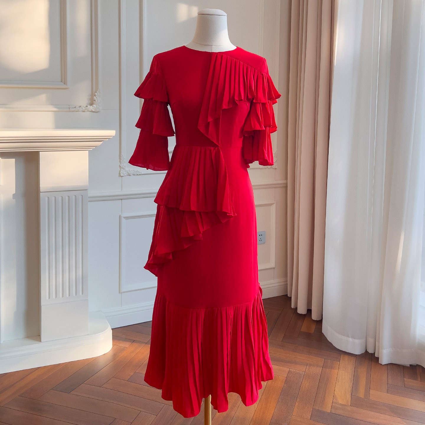 フリルドレス ウェディングドレス パーティー 赤 綺麗 ノースリーブ 韓国風 二次会 62436