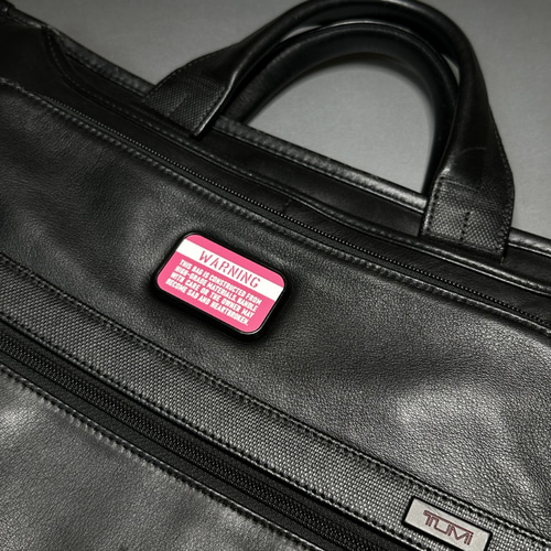 ◇ TUMIバッグ用◇ カスタムプレート WARNING ピンクxホワイト