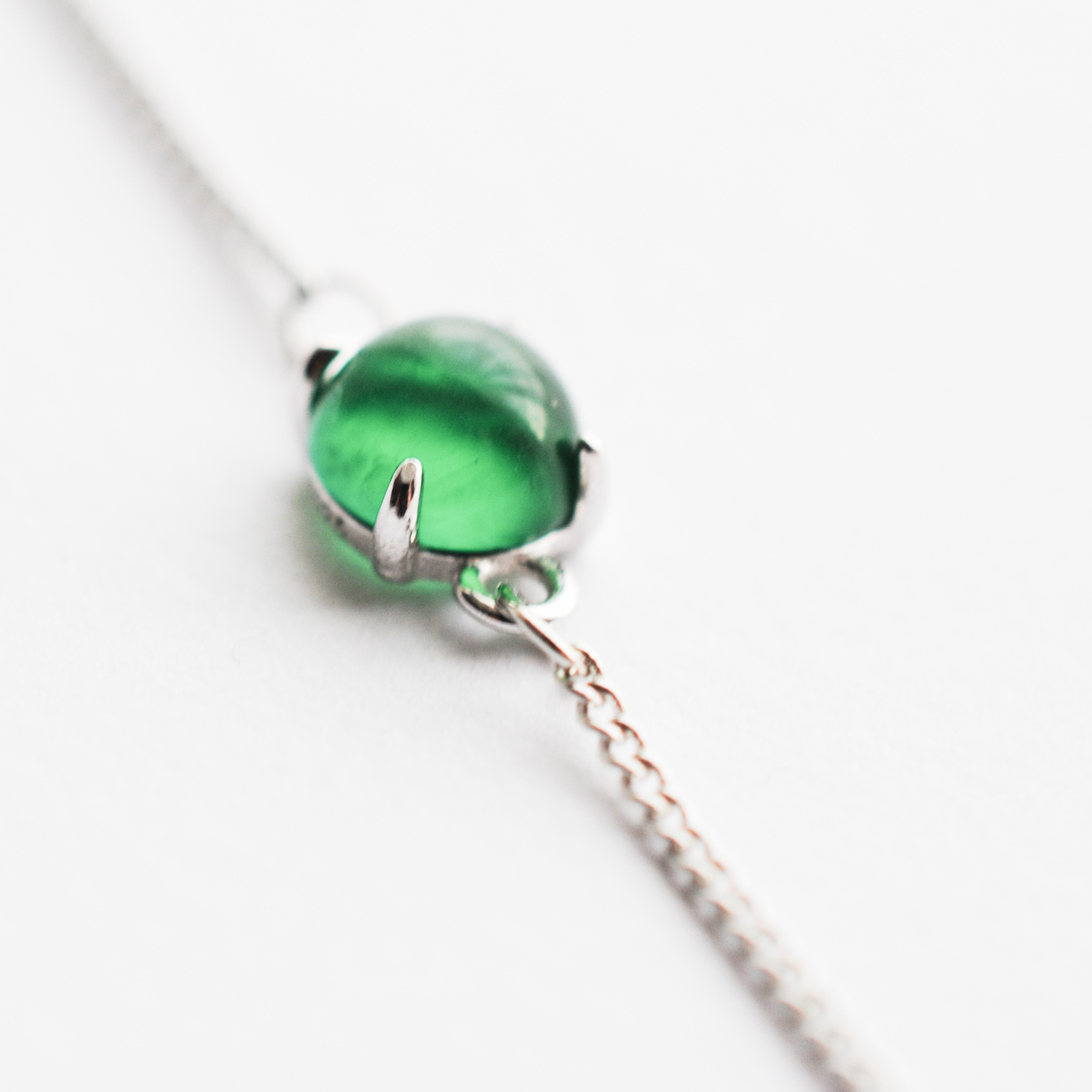 天然バルティックアンバーの1粒ブレスレット（グリーン／スライドボールアジャスター付）