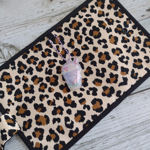 シール帳カバー スケジュール帳 バインダー レオパード柄 手帳カバー