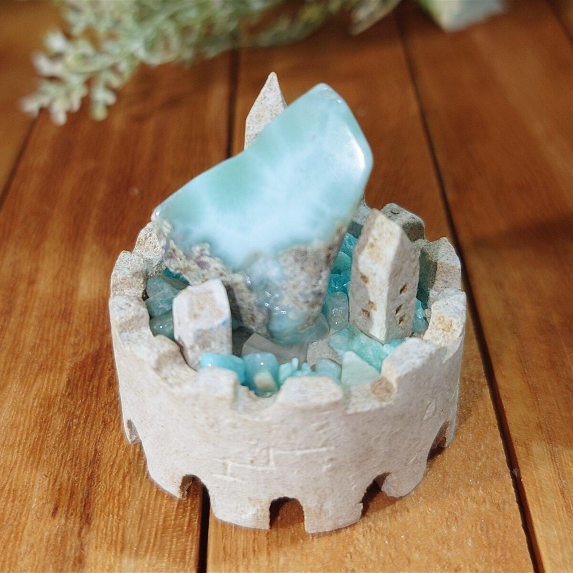 空色の頂を包む城塞都市 -001- [小サイズ]