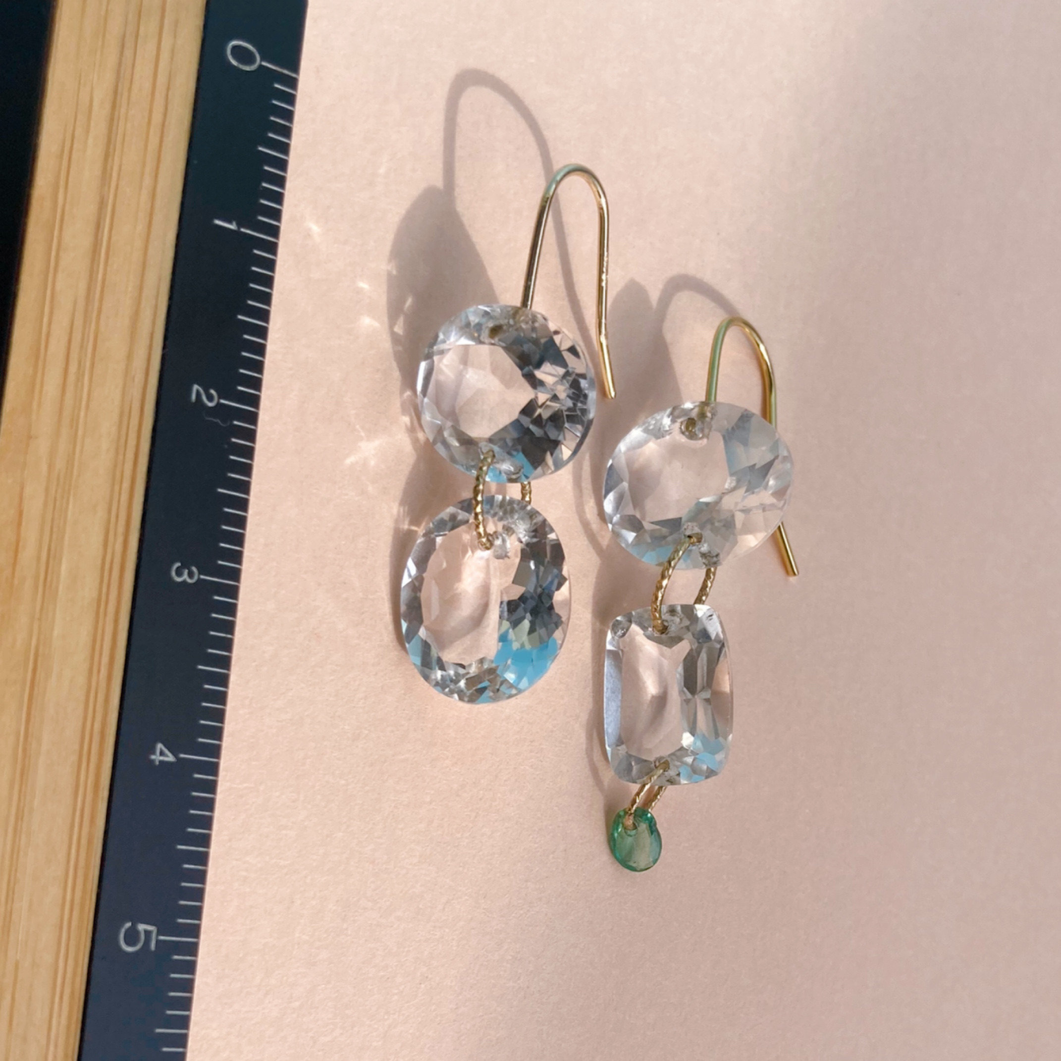 Sapna✴︎エメラルド✴︎クリスタル✴︎k14gfピアス